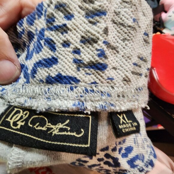 DC2 Miami Streetwear Athletic Cropped Animal Print Pants Womens size XL - Picture 3 of 3